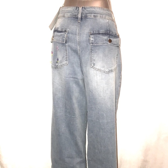 Women’s UPCYCLED HAND CRAFTED CROCHETED NWT SEVEN7 Sz 16 Hi Rise/Wide Leg Jeans - Picture 9 of 16